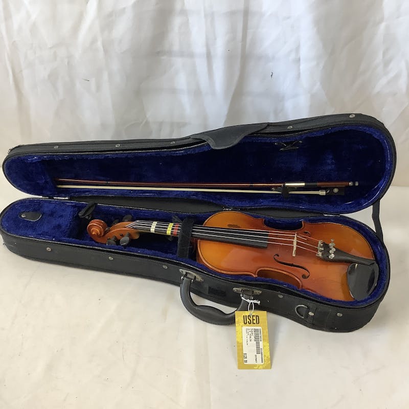 Used Suzuki 1/2 VIOLIN Violins