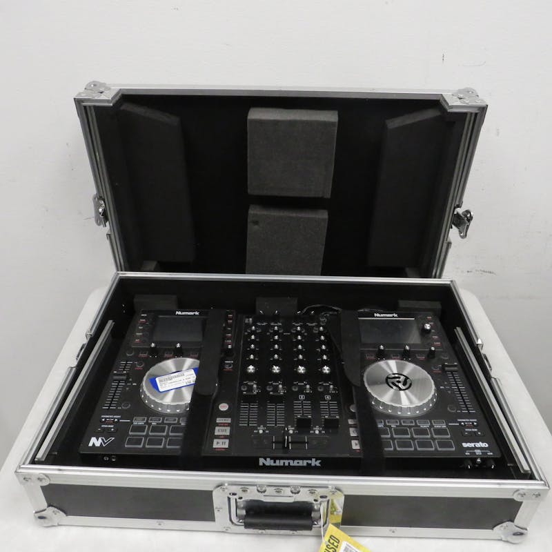 Used Numark NV DJ CONTROLLER W ROAD CASE DJ Equipment DJ Equipment