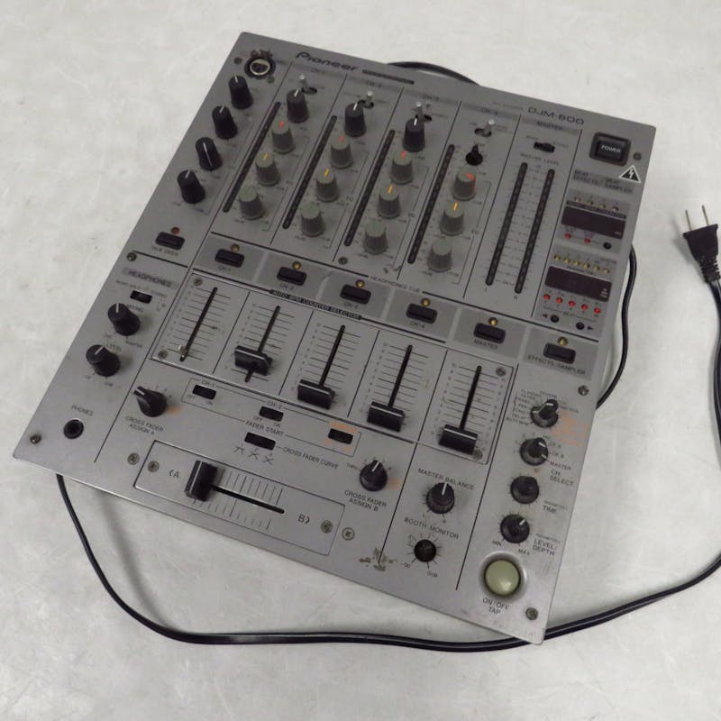 Used Pioneer DJM-600 DJ Equipment DJ Equipment