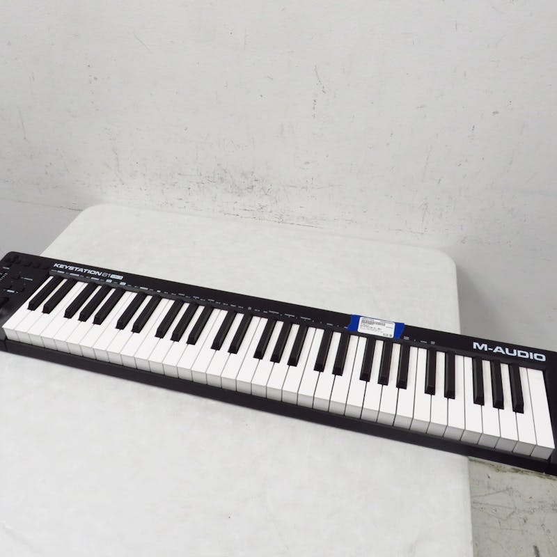 Used M-Audio KEYSTATION 61 MK3 Controllers 61-Key Controllers