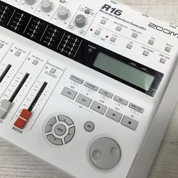 Used Zoom R16 Multi Track Table Top Recorder Interface and Controller