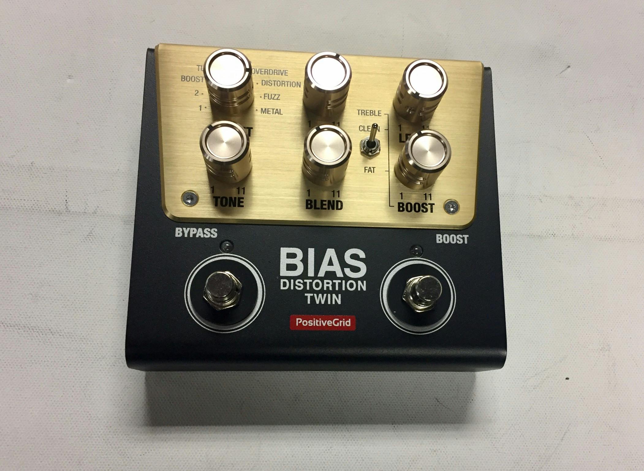 BIAS DISTORTION TWIN - 器材