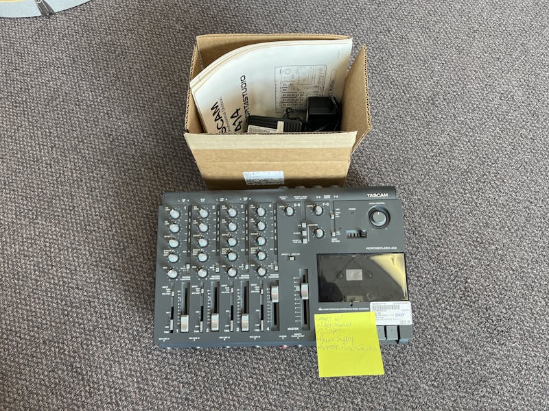 TASCAM PORTASTUDIO 414+mu-8.com