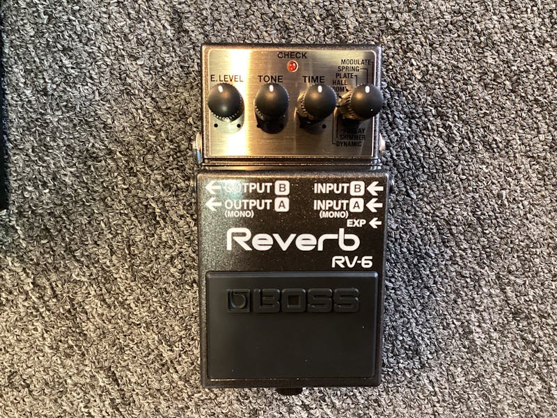 New BOSS RV-6 REVERB Guitar Effects