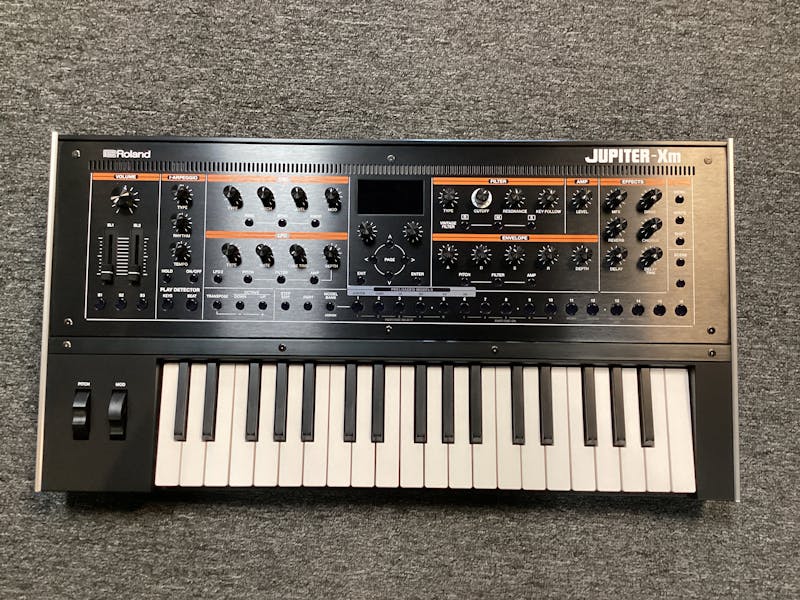 Used Roland JUPITER-XM Synthesizers 49-Key Synthesizers