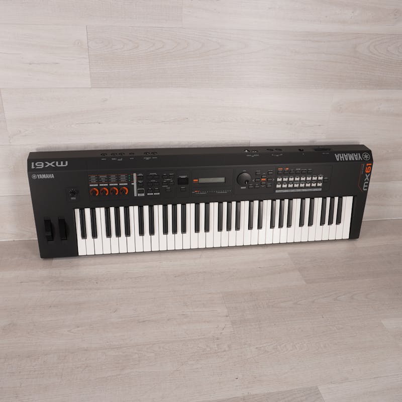 Used Yamaha MX61 Music Synthesizer - Black