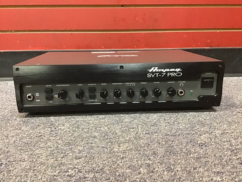 Used Ampeg SVT-7 PRO Bass Amps Bass Amps