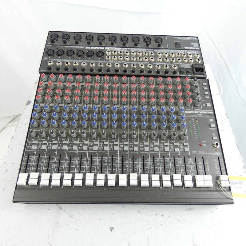 Used Mackie CR1604 16 CH MIXER Mixers