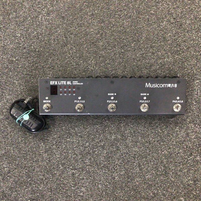 Used MUSICOMLAB EFX LITE 8L Guitar Effects Switcher