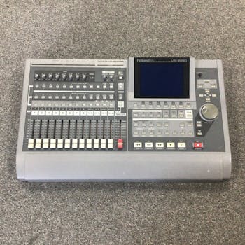 Used ROLAND VS-1680 DIGITAL STUDIO WORKSTATION