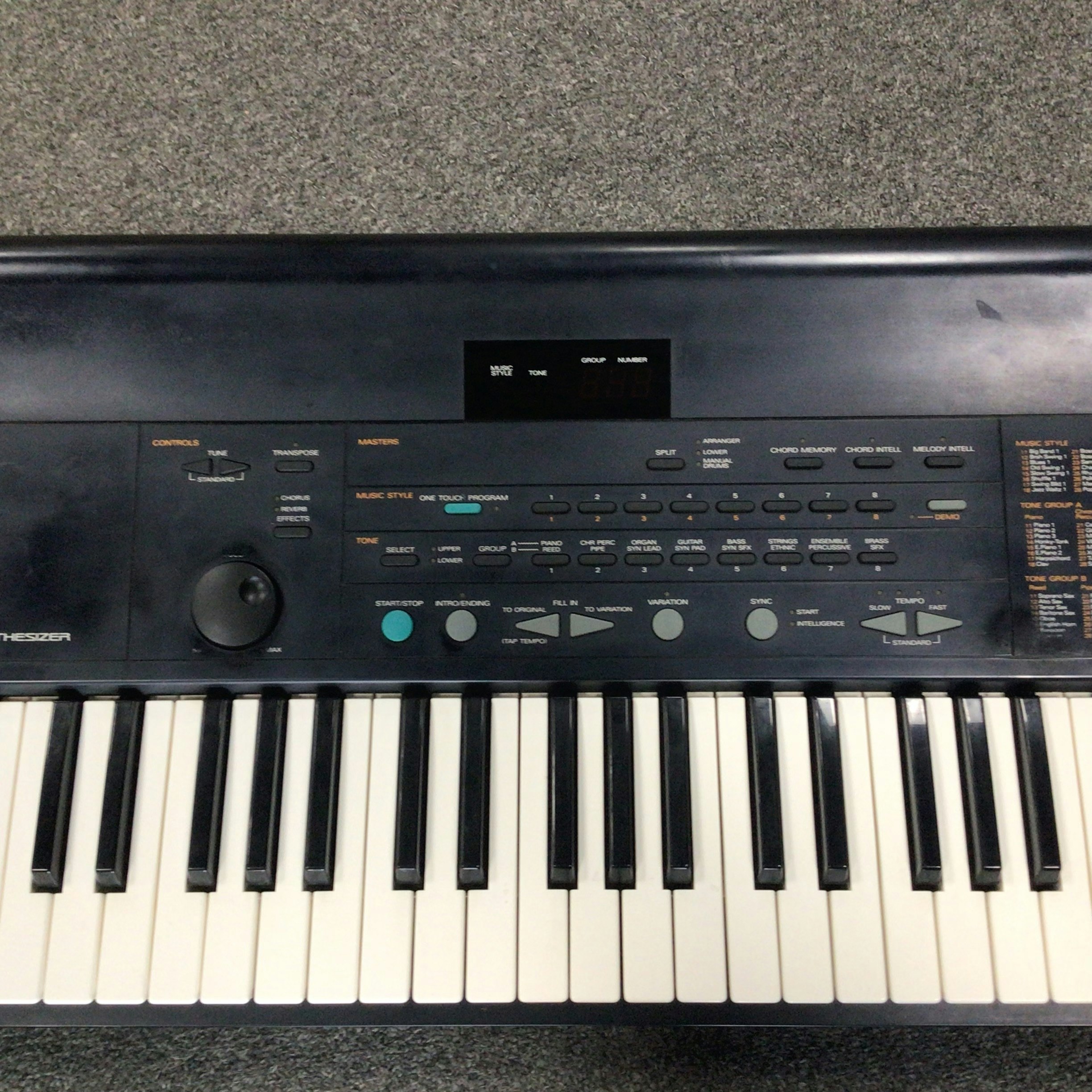 Used ROLAND EM-303 61-Key Keyboard Keyboards