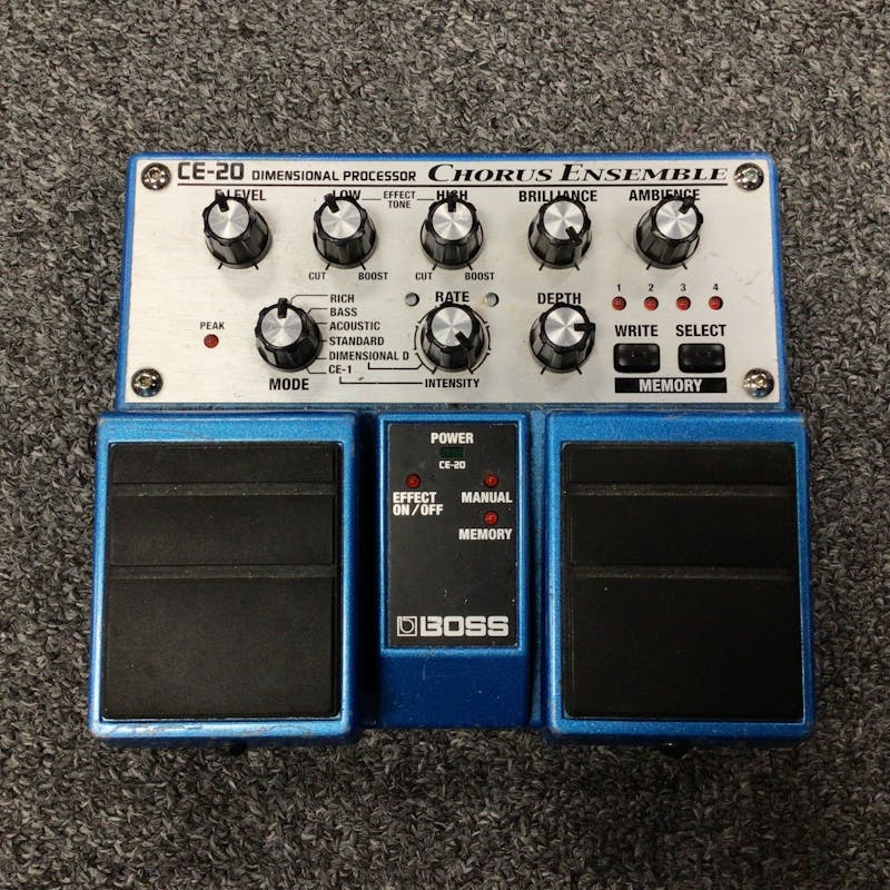 Used BOSS CE-20 CHORUS ENSEMBLE Guitar Pedal