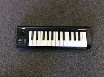 Used KORG MICROKEY AIR 25 Controller-Key Controllers