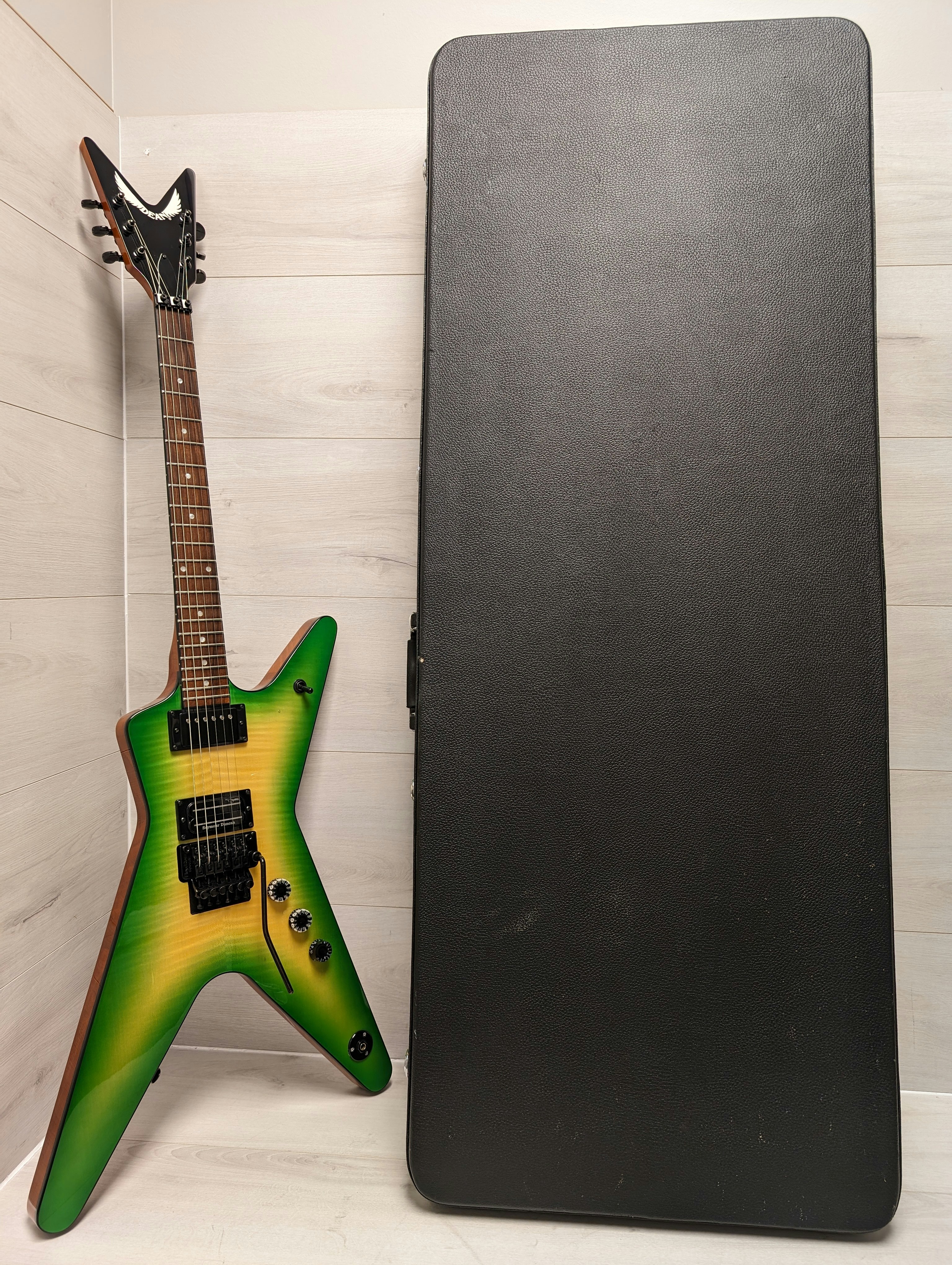 Used Dean DIMESLIME Electric Guitars Green Electric Guitars