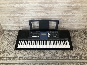 Used Yamaha PSR-E333 KEYBOARD Keyboards 61-Key Keyboards