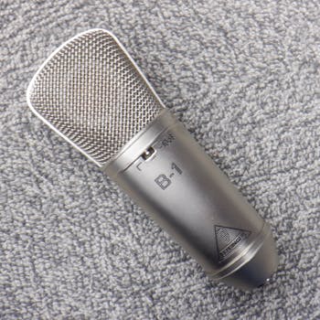 Used Behringer B-1 W/WS VG/X Microphones Microphones