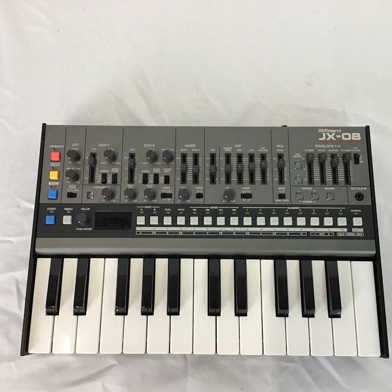 Used Roland BOUTIQUE JX-08 W/ K-25M Synthesizers 25-Key Synthesizers