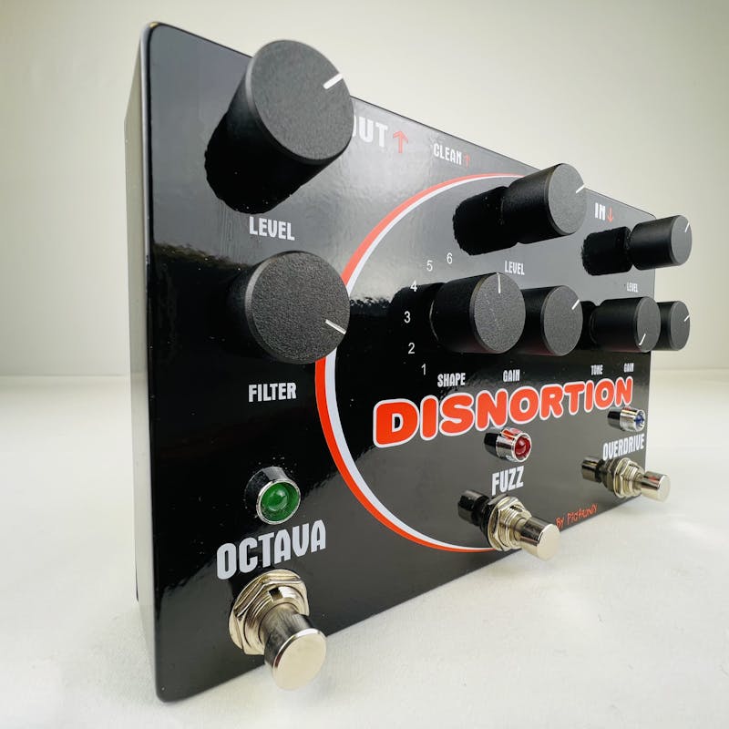 Used Pigtronix DISNORTION OCTAVE/FUZZ/OVERDRIVE Guitar Effects